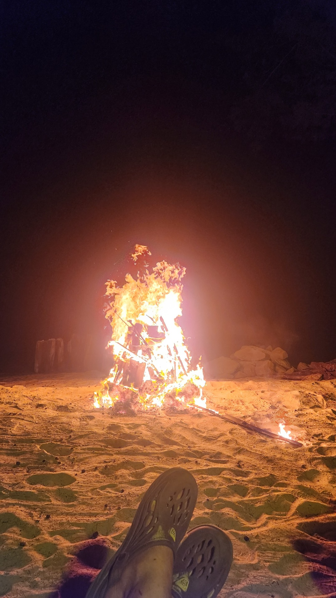 Eagle Bay Retreat Camp and Bon Fires at the Beach