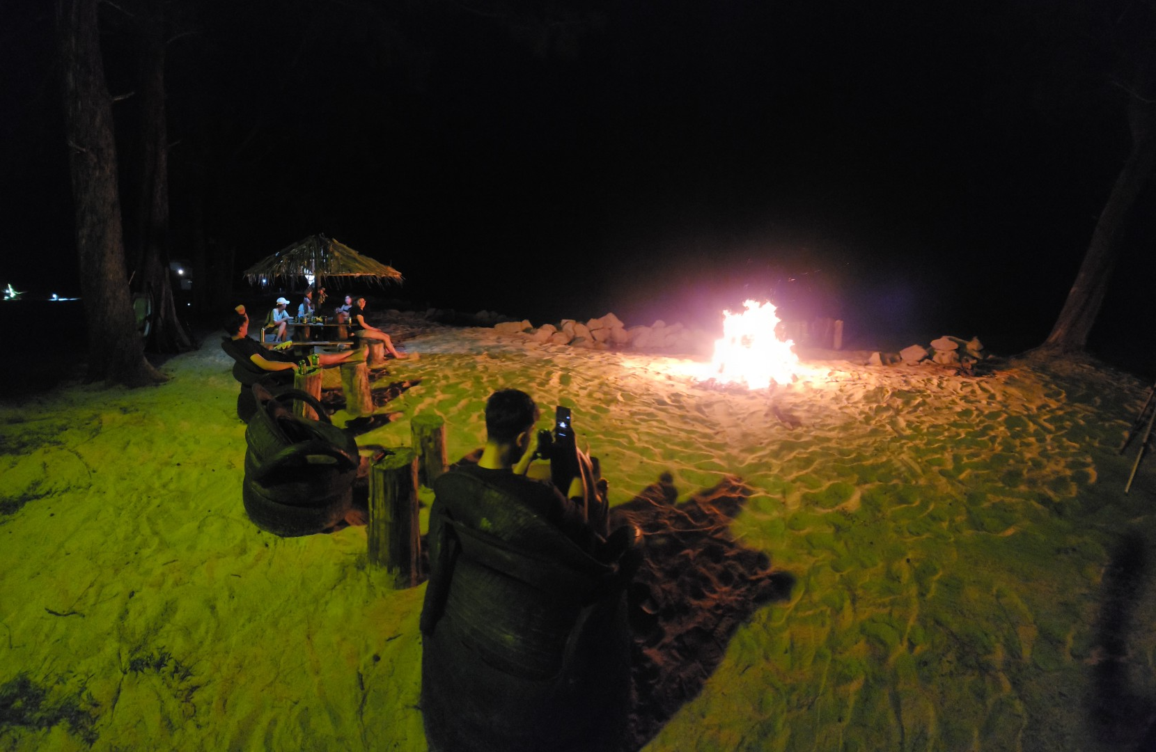 Eagle Bay Retreat Camp and Bon Fires at the Beach