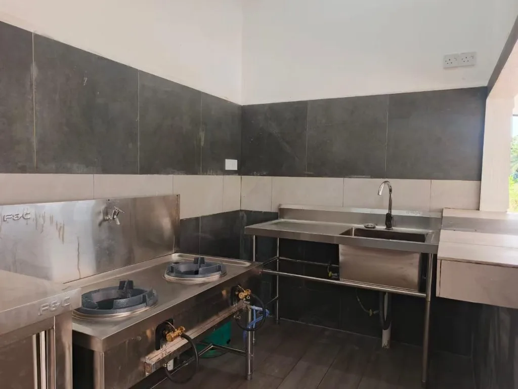 Eagle Bay Retreat Ocean Twin Villa kitchen